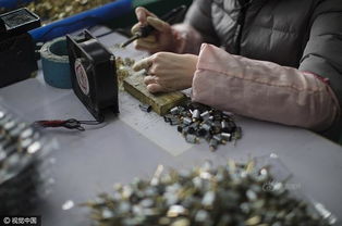 指尖的温度 一位情趣用品工厂女工的日常